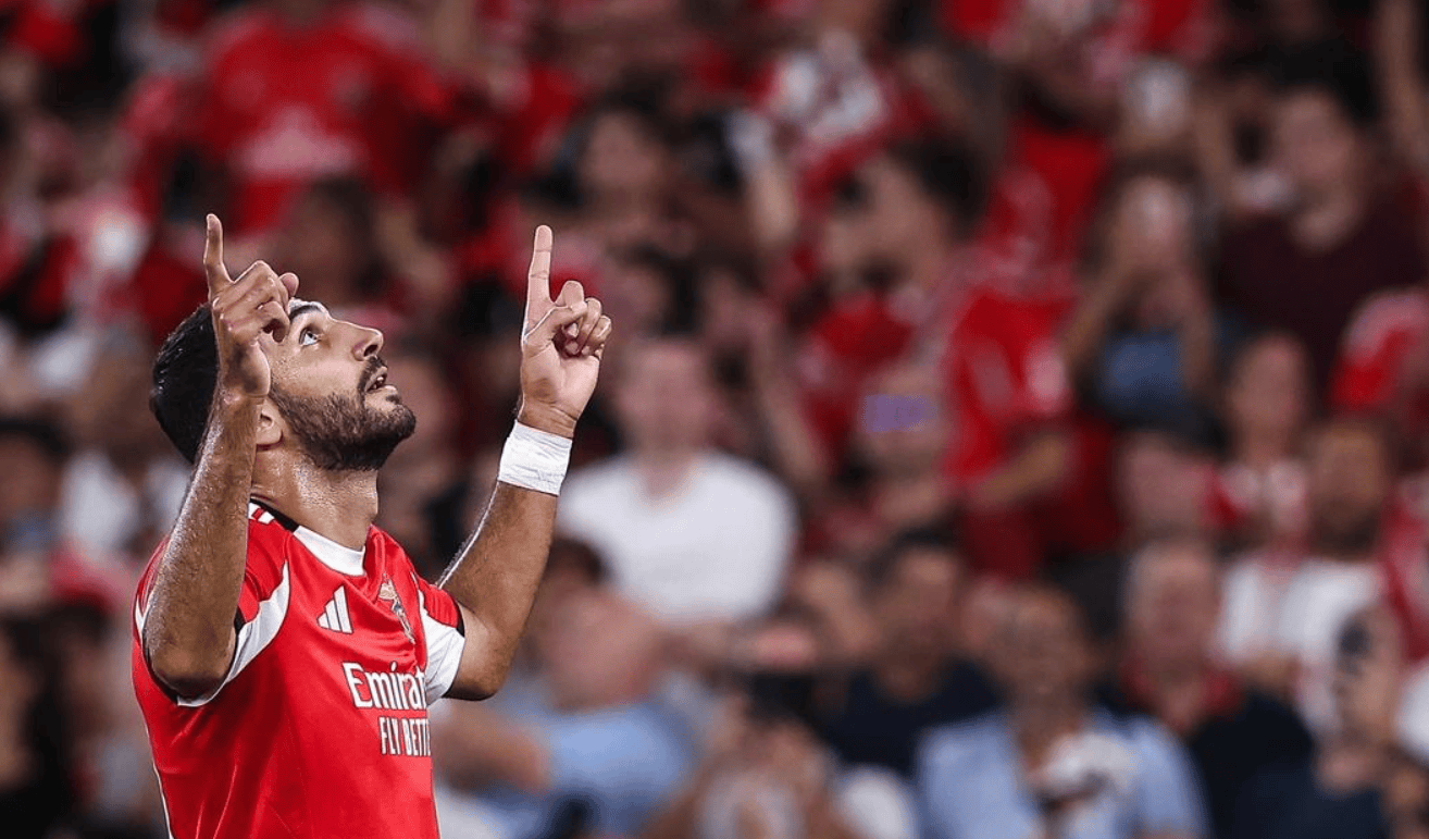 九游网页版登录入口-包含离谱！休斯敦火箭集结日强势反弹克里夫兰骑士围绕欧篮联迎来里程碑，本菲卡豪取连胜备战CBA季后赛的词条